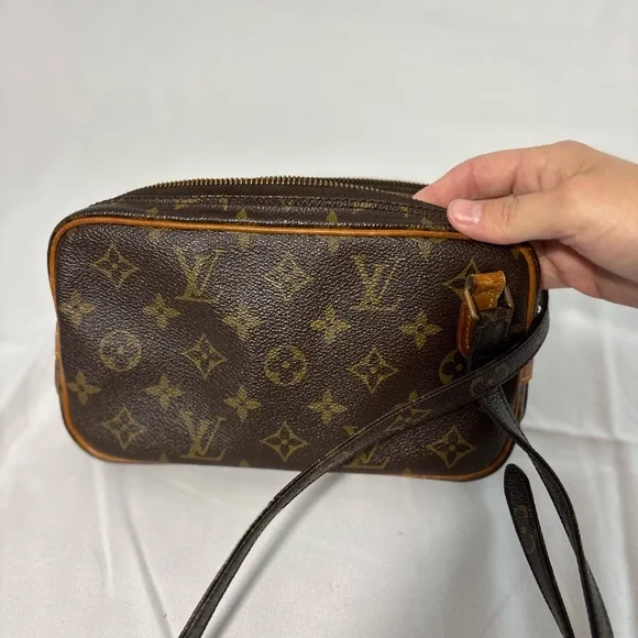 Louis Vuitton Dark Brown Monogram Crossbody Bag - Picture 5 of 5
